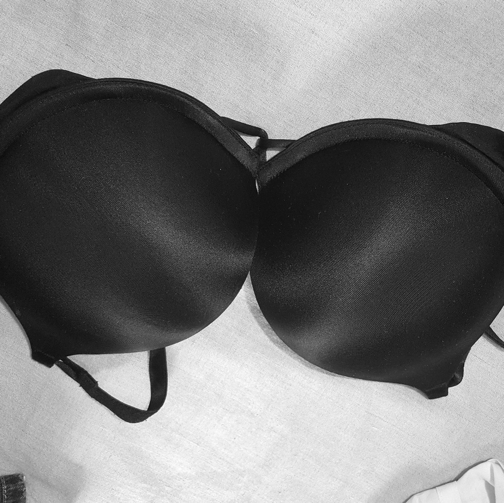 Victoria secret bombshell bra